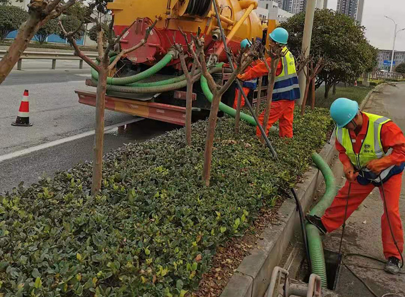 东昌府市政管道清淤